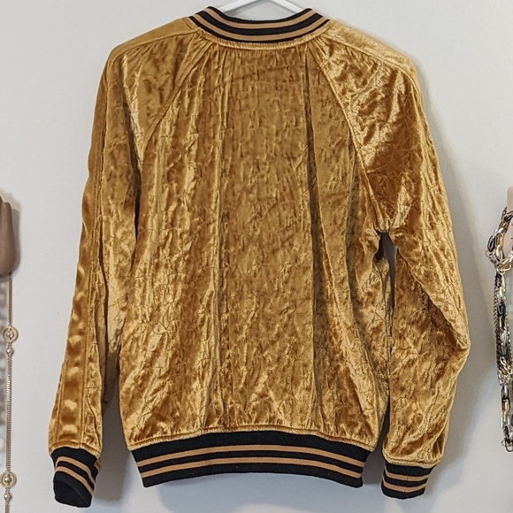 Jolt Gold Velour Embroidered Stars Jacket - Picture 4 of 10